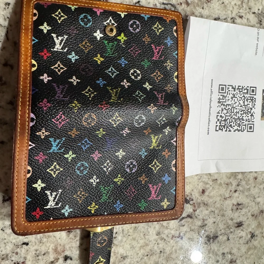 Louis Vuitton Murakami Multicolor kiss lock With COA